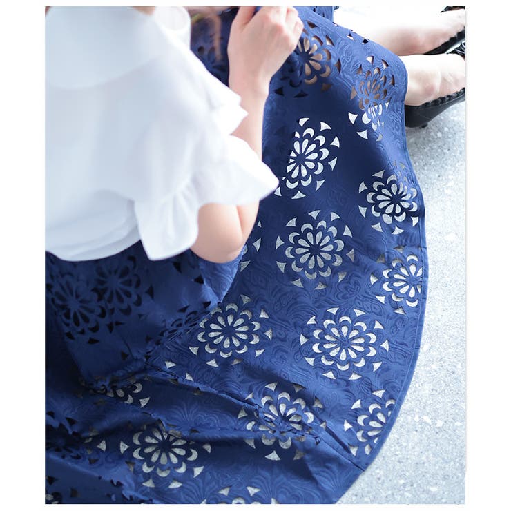 抜ける美しさで、映えるコーデ。ボトムス スカート ハーフ丈 | Sawa a la mode | 詳細画像13 