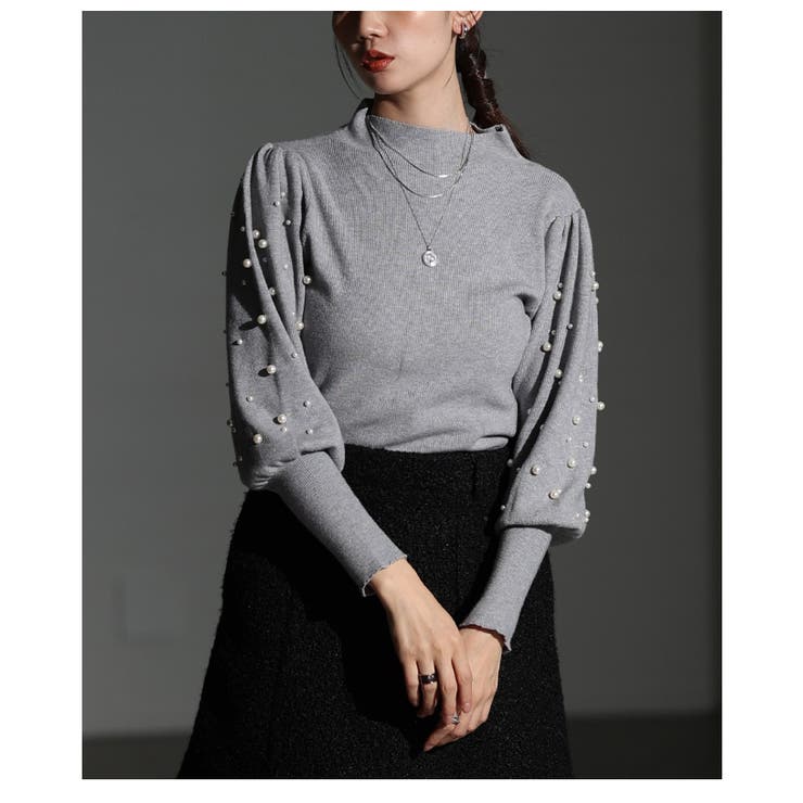 グレー | パールの粒が降り注ぐパフスリーブニットトップス レディース ファッション | Sawa a la mode
