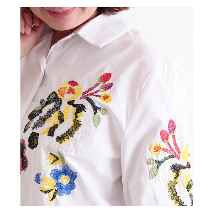 鮮やか花刺繍のコットンシャツトップス レディース ファッション 品番 Slmw Sawa A La Mode サワアラモード のレディースファッション通販 Shoplist ショップリスト
