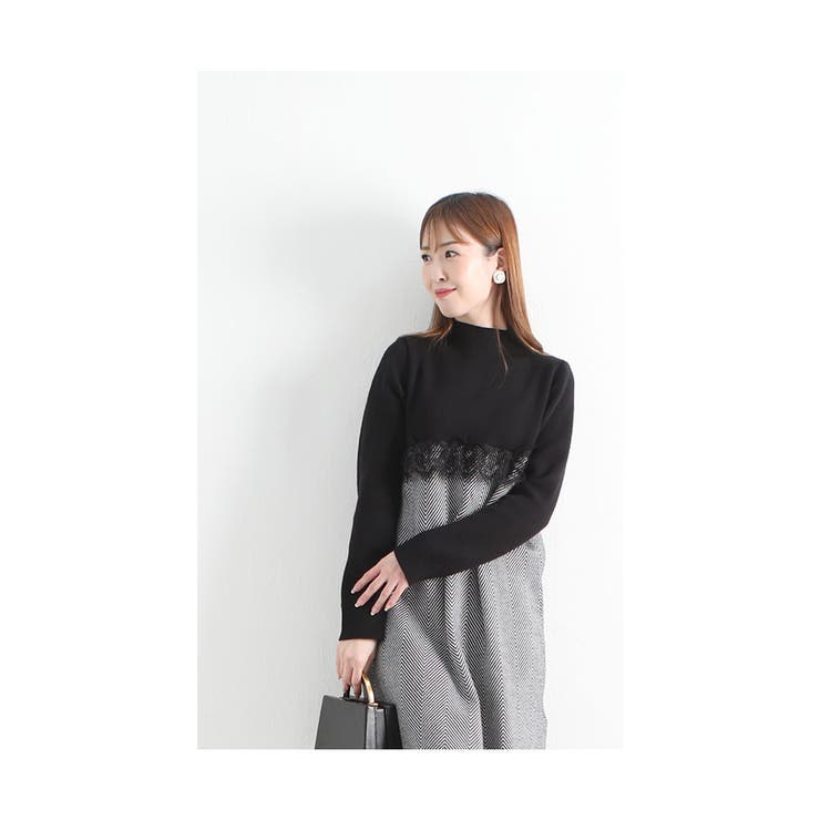 シックなモノトーンの胸元レースチュニック【10月27日20時販売新作】