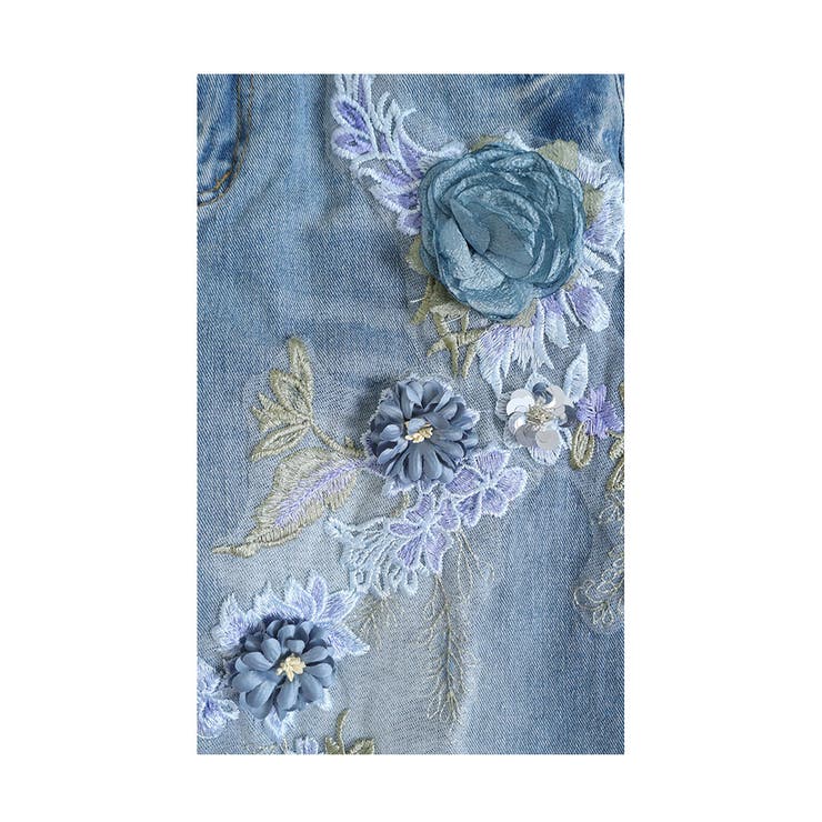 ブルーベースの花モチーフテーパードデニム【6月6日20時販売新作】