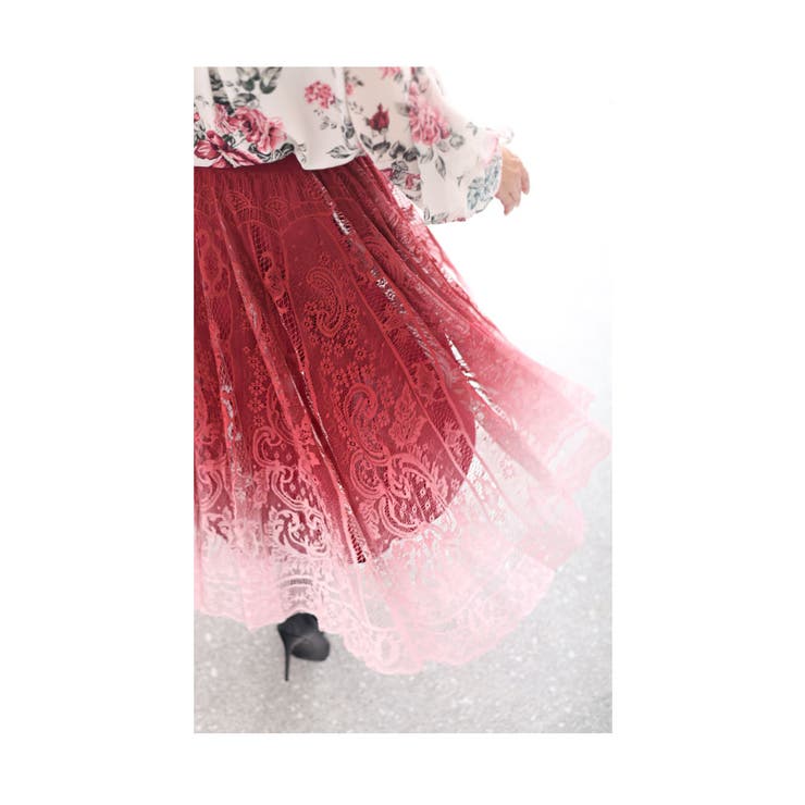 グラデーションキャミワンピース　ロング丈　プリーツスカート　薄手　レース 美しいグラデーションに見惚れる美麗レーススカート レディース