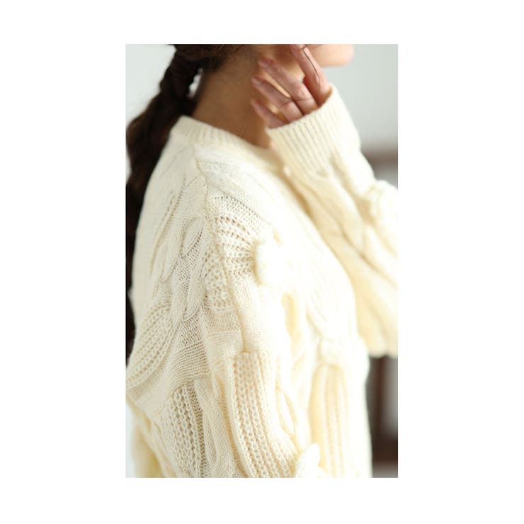 ぽこぽこ可愛いお花咲くケーブル編みニットトップス【12月20日20時販売新作】