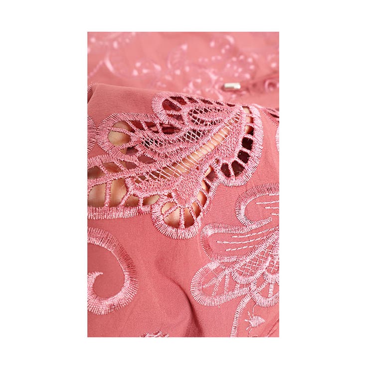 華やぐフラワー刺繍のエレガントなロングコート レディース