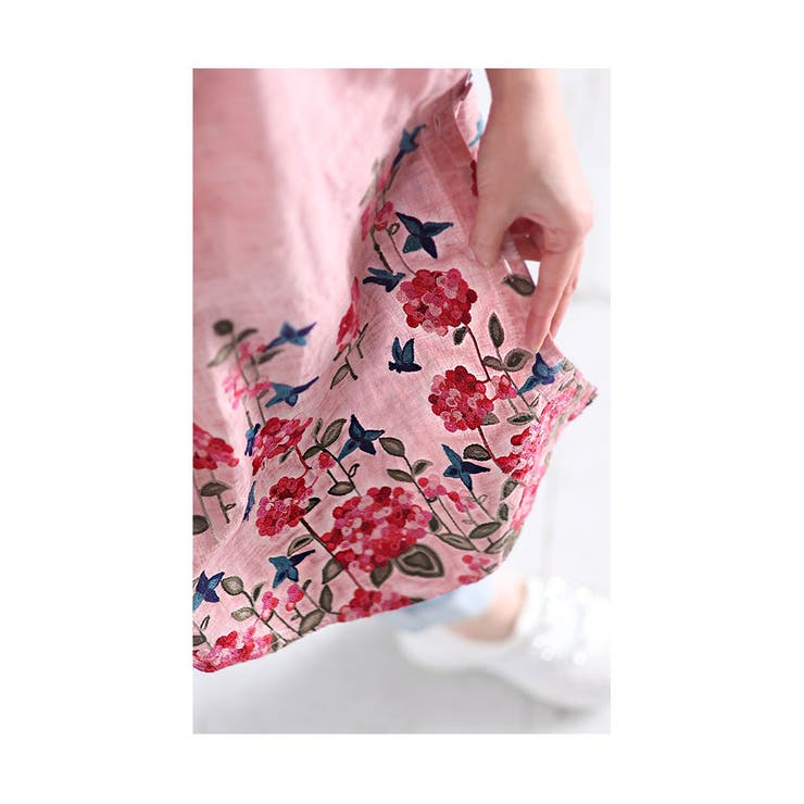 お花畑に包まれる刺繍コットンシャツチュニック レディース