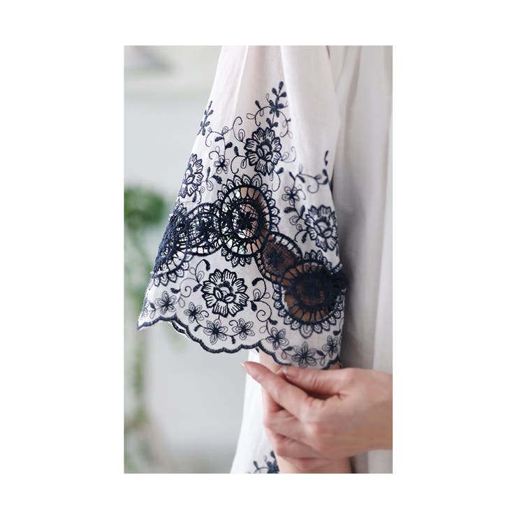 美しい草花を纏う刺繍コットンチュニック レディース