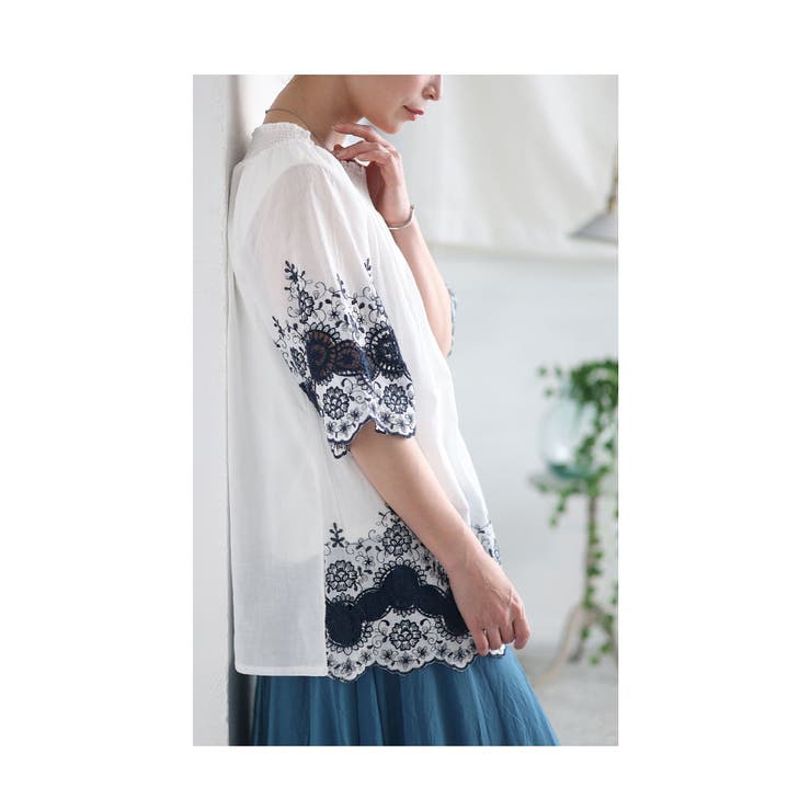 美しい草花を纏う刺繍コットンチュニック レディース
