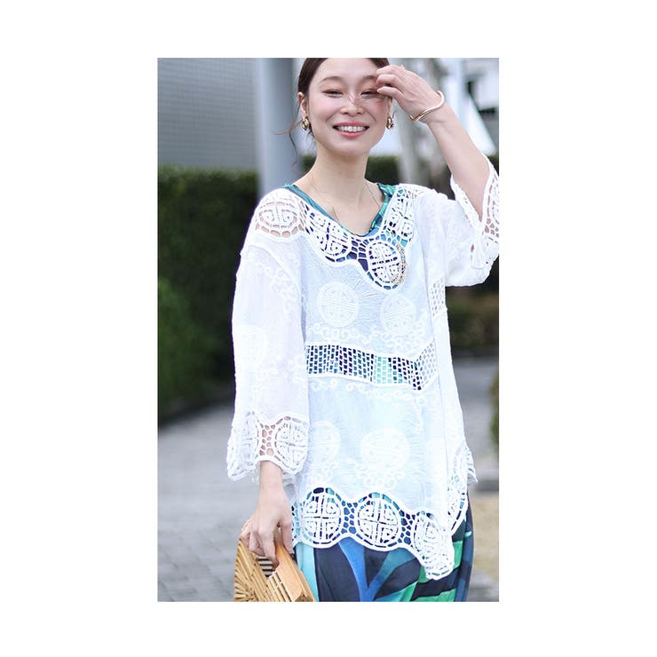 アシンメトリーな裾のカッティングレーストップス レディース ファッション | Sawa a la mode | 詳細画像8 