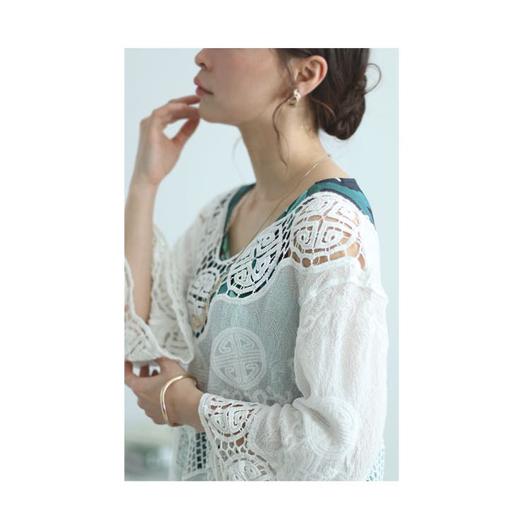 アシンメトリーな裾のカッティングレーストップス レディース ファッション | Sawa a la mode | 詳細画像10 