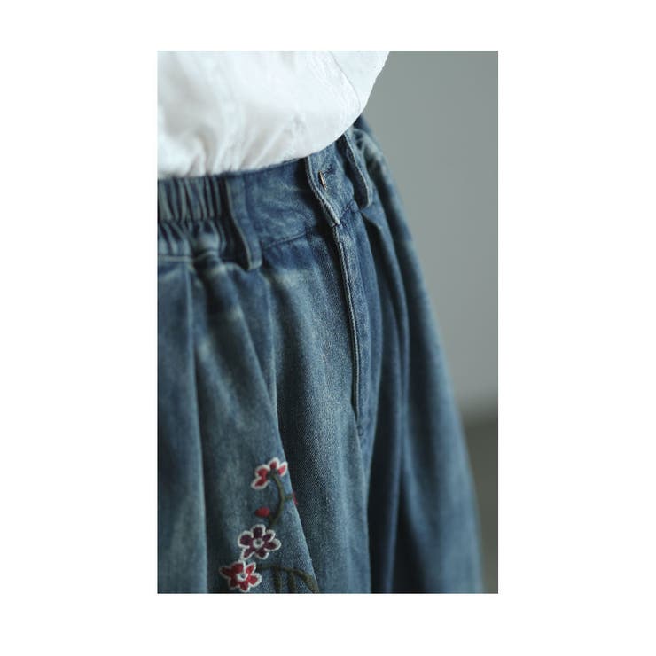 アジアンな花刺繍咲くデニムワイドパンツ【6月5日20時販売新作】