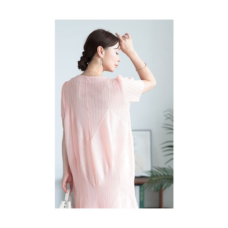 儚げプリーツのロングワンピース【6月26日20時販売新作】