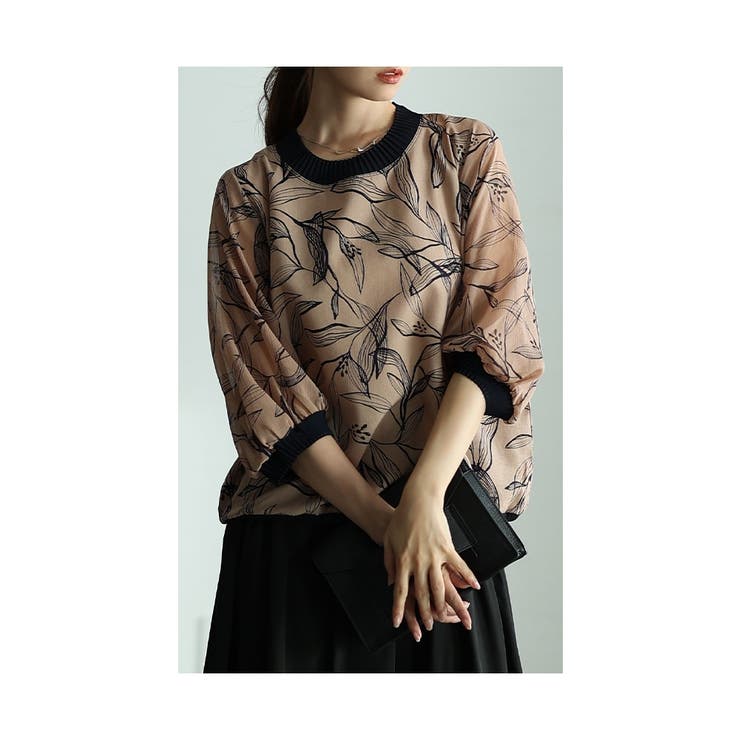品ある大人の華やぎリーフ柄シアートップス【9月9日20時販売新作】