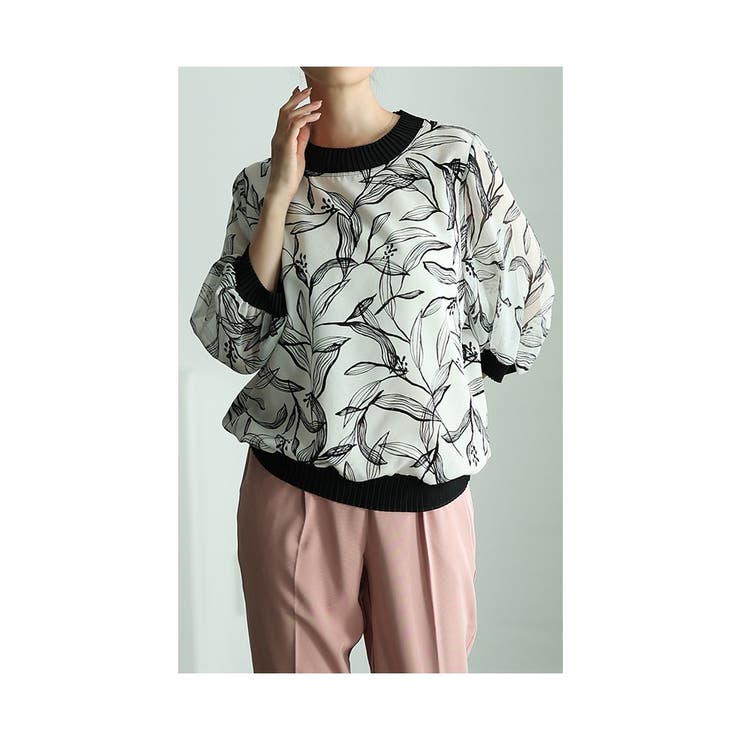 品ある大人の華やぎリーフ柄シアートップス【9月9日20時販売新作】