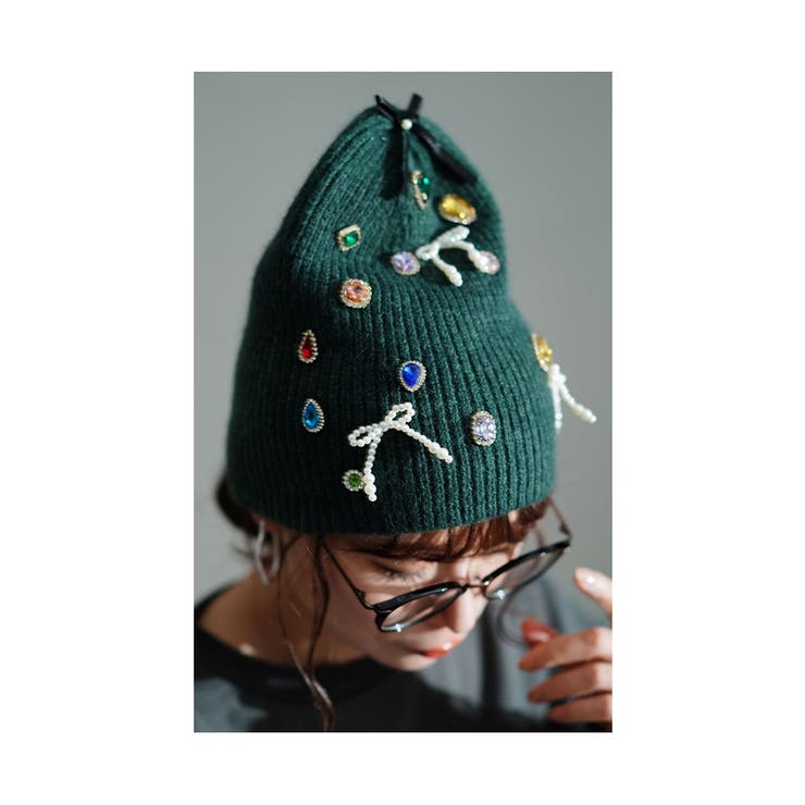 トゥジュー　ウール帽子 煌めくビジューの贅沢さリブニット帽 レディース ファッション