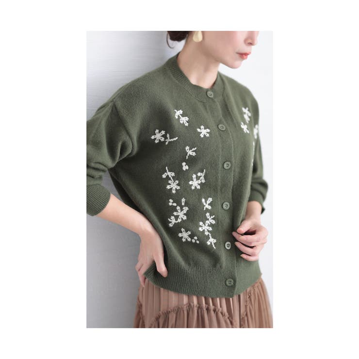 羽織るだけで着こなし華やぐ白花刺繍ニットカーディガン レディース ファッション[品番：SLMW0010983]｜Sawa a la  mode（サワアラモード ）のレディースファッション通販｜SHOPLIST（ショップリスト）