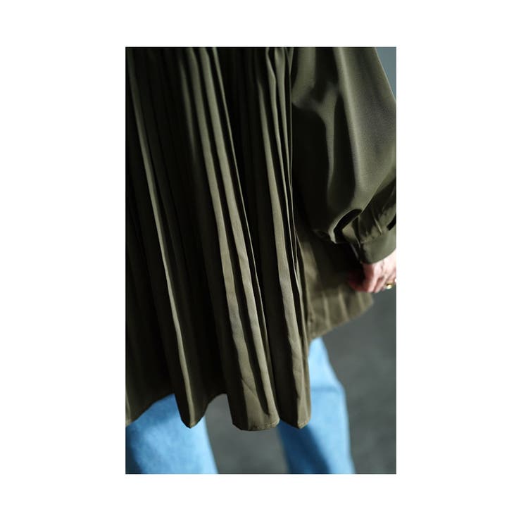 王道カジュアルをレディに異素材プリーツトップス レディース ファッション | Sawa a la mode | 詳細画像16 