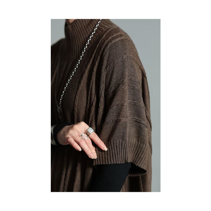 流れるケーブル模様ハイネックニットチュニック【11月21日20時販売新作】