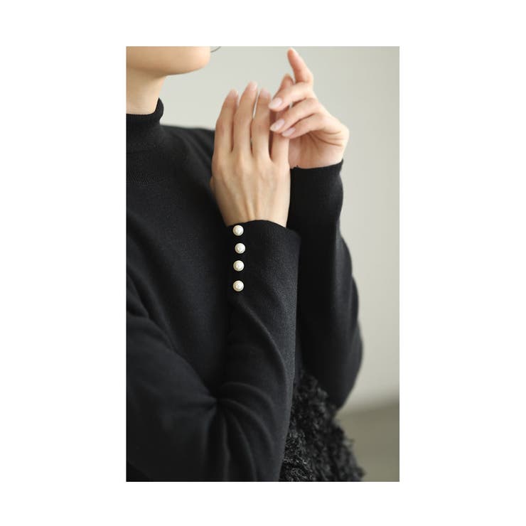 ふわふわフェザーのペプラムニットトップス【1月8日20時販売新作】