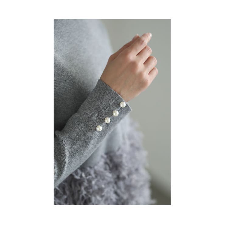 ふわふわフェザーのペプラムニットトップス【1月8日20時販売新作】