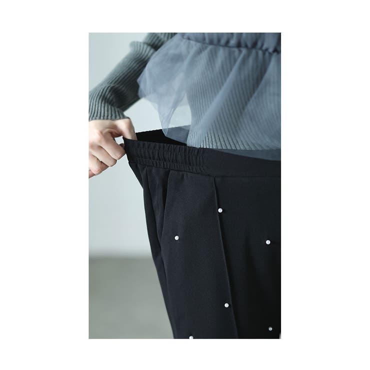 艶やかなパールデコレーションテーパードパンツ【1月29日20時販売新作】