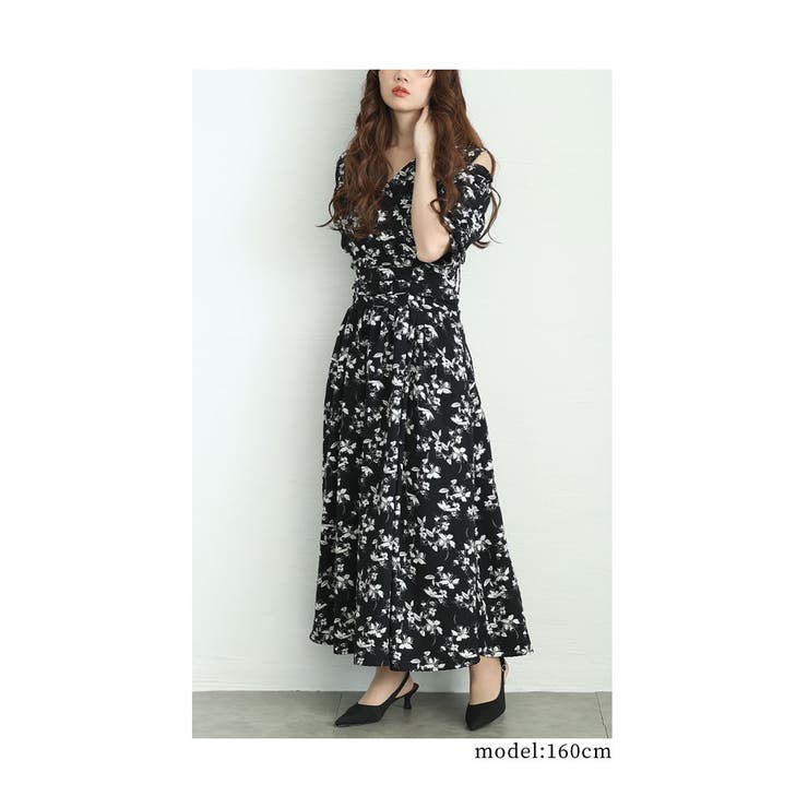 肩あきリボンスリーブの花柄カシュクールワンピース【3月1日20時販売新作】