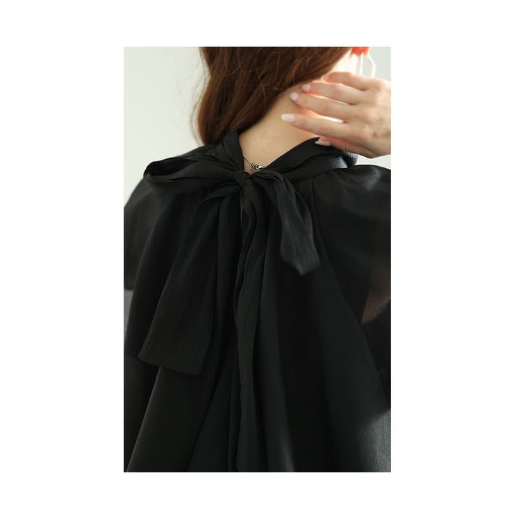 バックリボンのシアーバルーンプルオーバーブラウス【3月8日20時販売新作】