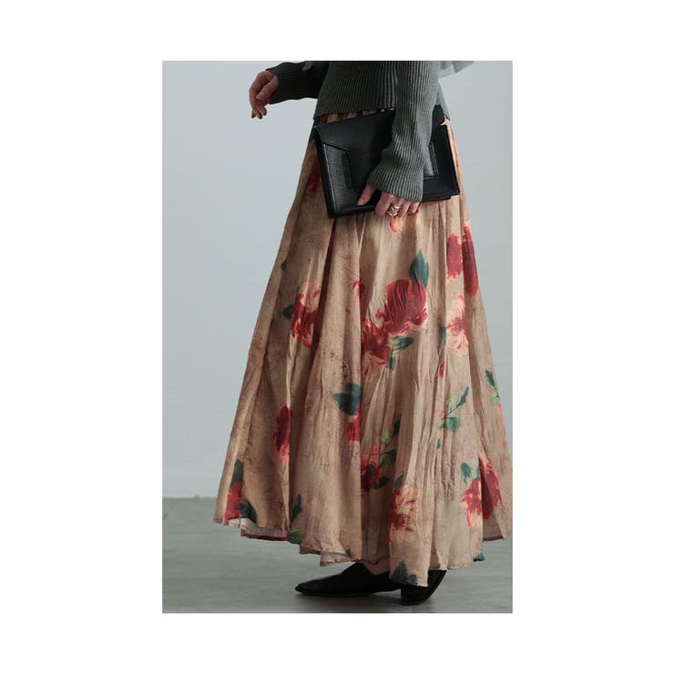 リッチな大人の花柄が舞うフレアスカート【3月6日20時販売新作】