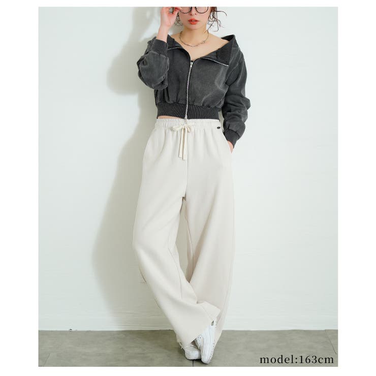 ヒトクセでこなれるジップアップショートスウェット【3月27日20時販売新作】