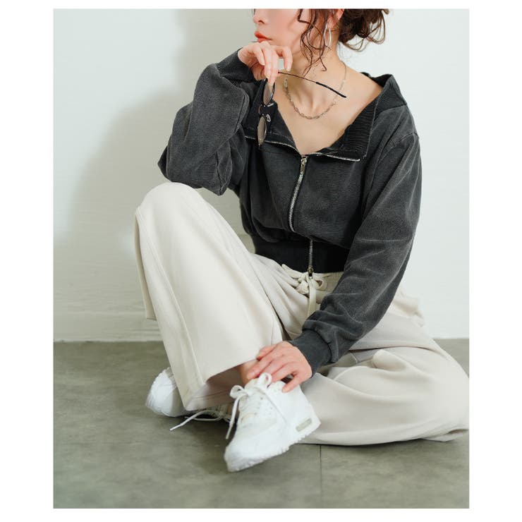 ヒトクセでこなれるジップアップショートスウェット【3月27日20時販売新作】