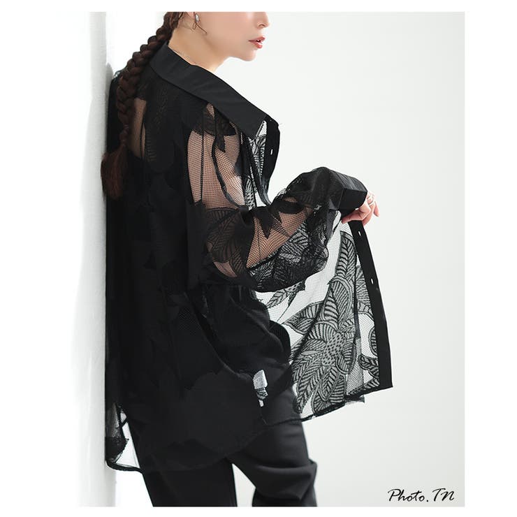 軽快なリズムを重ねるボタニカル柄チュールシャツ レディース ファッション | Sawa a la mode | 詳細画像3 