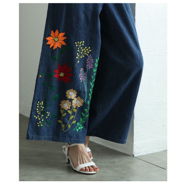艶やかな花を添えたインド手刺繍デニムワイドパンツ レディース