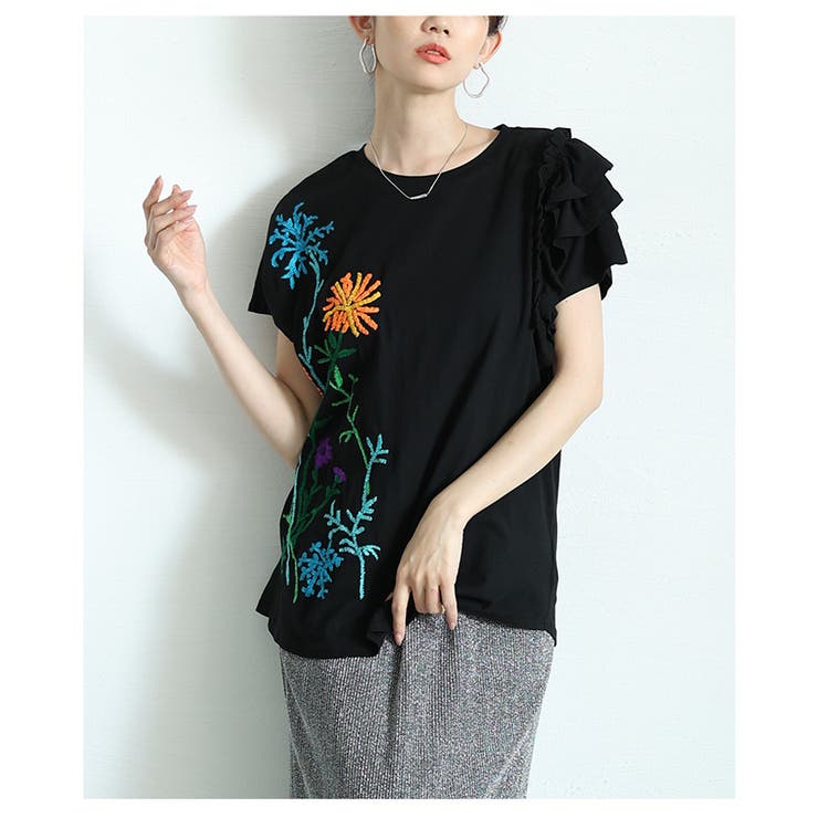 花を添えたインド手刺繍フリルトップス【4月26日20時販売新作】