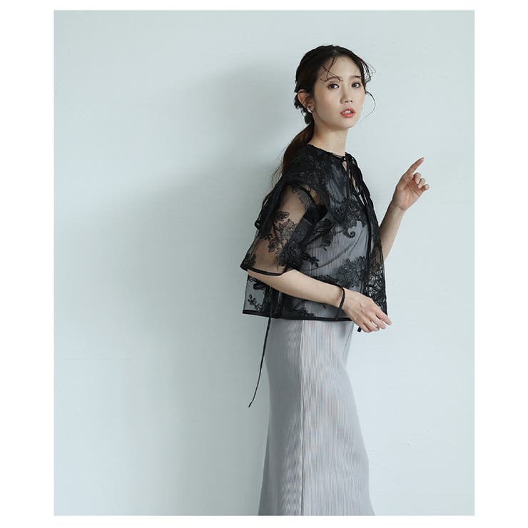 繊細な花柄刺繍が描かれたレイヤードレーストップス【5月26日20時販売新作】