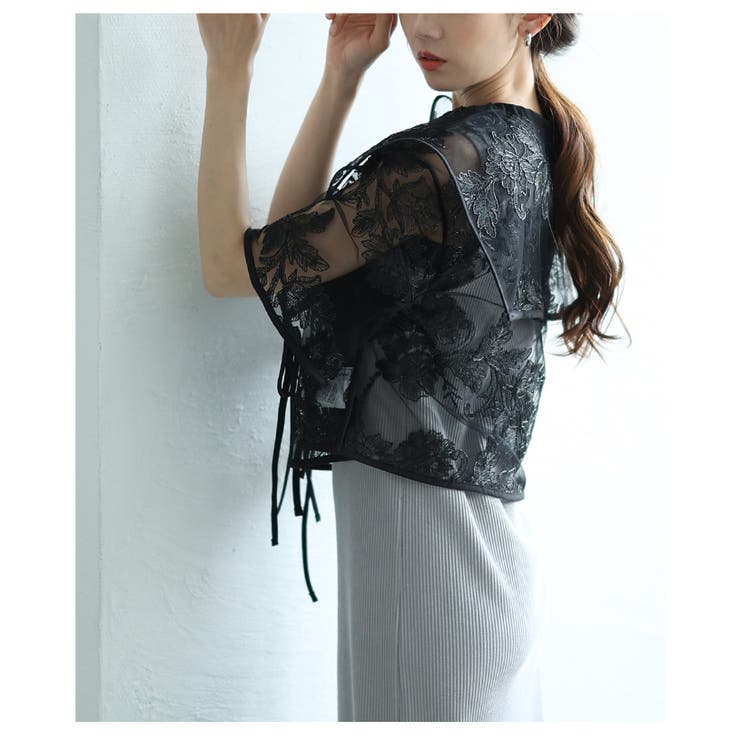 繊細な花柄刺繍が描かれたレイヤードレーストップス【5月26日20時販売新作】