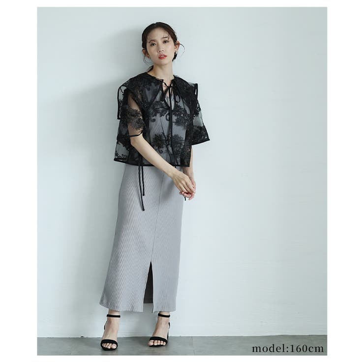 繊細な花柄刺繍が描かれたレイヤードレーストップス【5月26日20時販売新作】