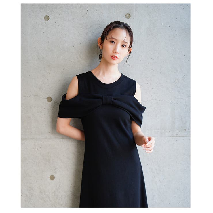大人の肌見せショルダーリボンフレアワンピース【6月2日20時販売新作】