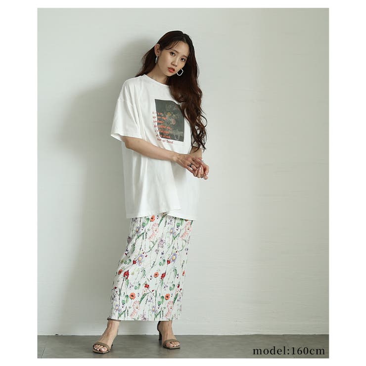 レトロな絵画が魅了するパネルプリントビッグTシャツ【6月11日20時販売新作】