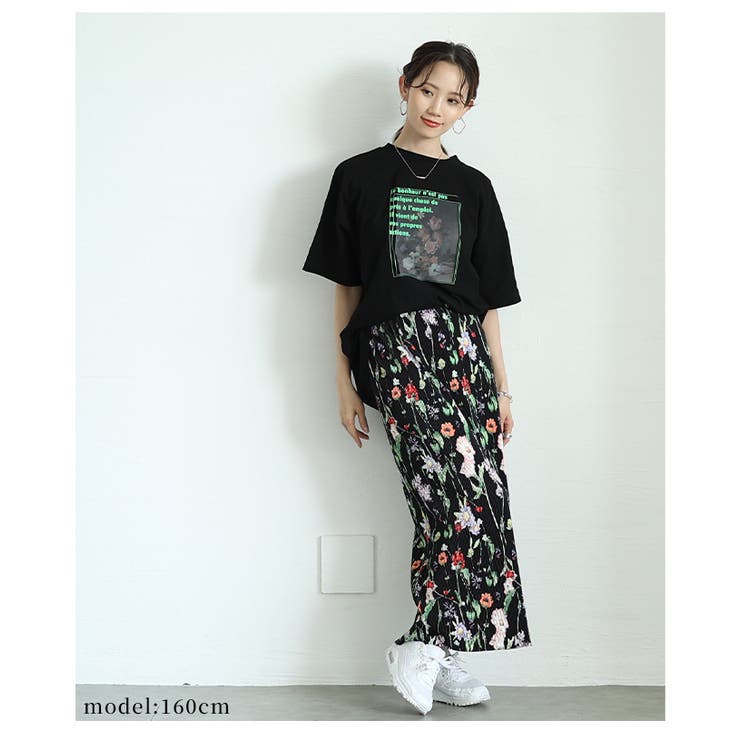 レトロな絵画が魅了するパネルプリントビッグTシャツ【6月11日20時販売新作】