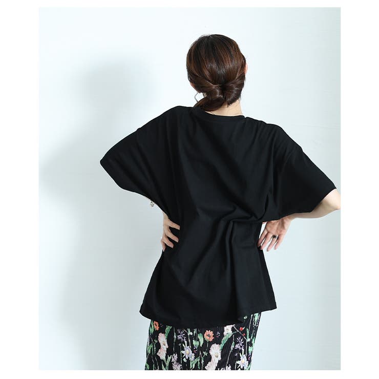 レトロな絵画が魅了するパネルプリントビッグTシャツ【6月11日20時販売新作】