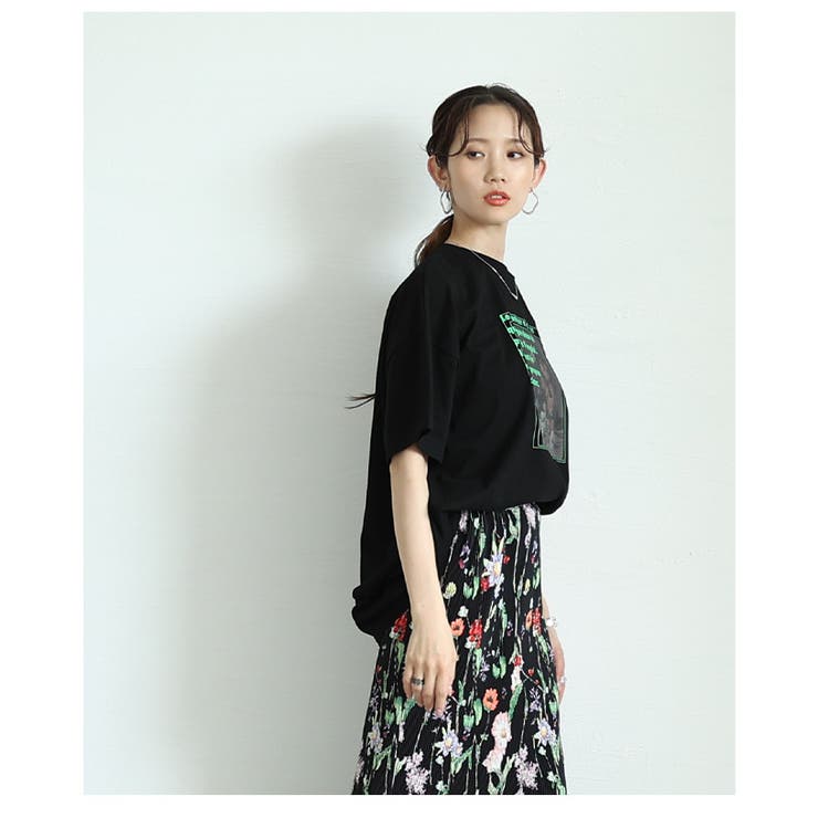 レトロな絵画が魅了するパネルプリントビッグTシャツ【6月11日20時販売新作】