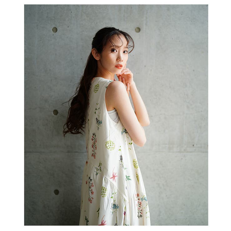 大人の可愛さ引き立つフラワーロングワンピース【6月23日20時販売新作】