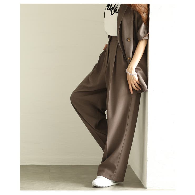 洗練された大人のリラックス感纏うタック入りワイドパンツ レディース ファッション | Sawa a la mode | 詳細画像12 