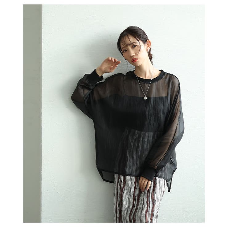 旬な着こなしで大人の肌見せ叶うシアーロングスリーブカットソー レディース ファッ… | Sawa a la mode | 詳細画像15 