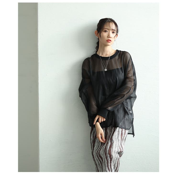 旬な着こなしで大人の肌見せ叶うシアーロングスリーブカットソー レディース ファッ… | Sawa a la mode | 詳細画像20 