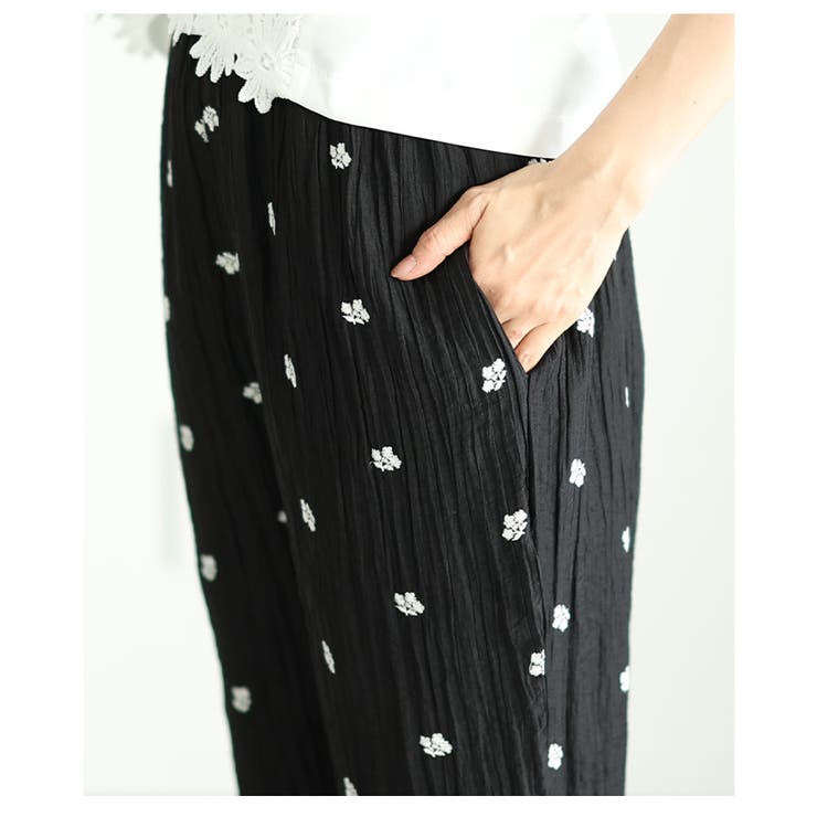 涼し気な風合いと甘さを添えた花柄ドット刺繍楊柳ロングパンツ レディース | Sawa a la mode | 詳細画像10 