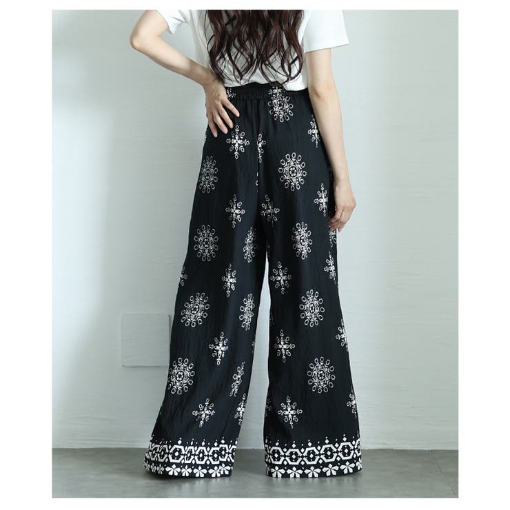 エスニックな雰囲気を纏うリラクシーな刺繍ワイドパンツ レディース ファッション | Sawa a la mode | 詳細画像9 