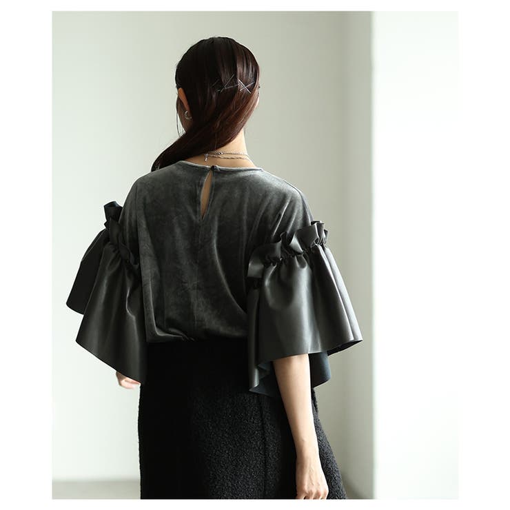 モードに揺れるベロア×フェイクレザーフレアスリーブトップス レディース ファッシ… | Sawa a la mode | 詳細画像17 
