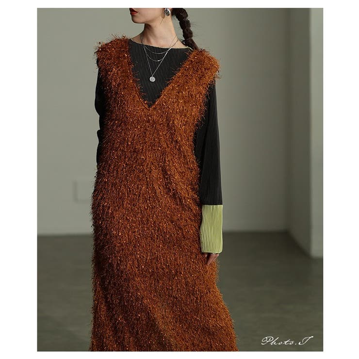 主役級の華やかさ纏うフェザーニットVネックジャンパースカート レディース | Sawa a la mode | 詳細画像2 