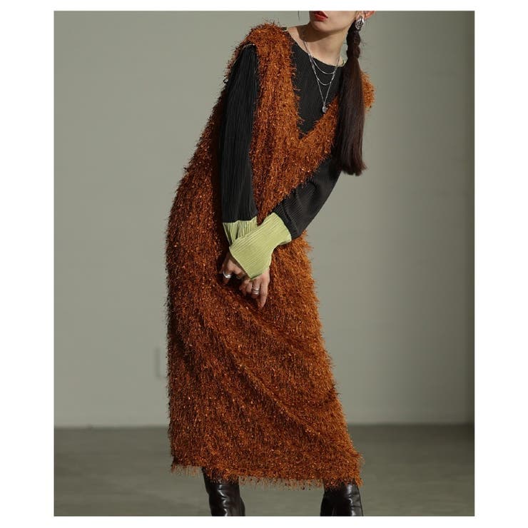 主役級の華やかさ纏うフェザーニットVネックジャンパースカート レディース | Sawa a la mode | 詳細画像4 