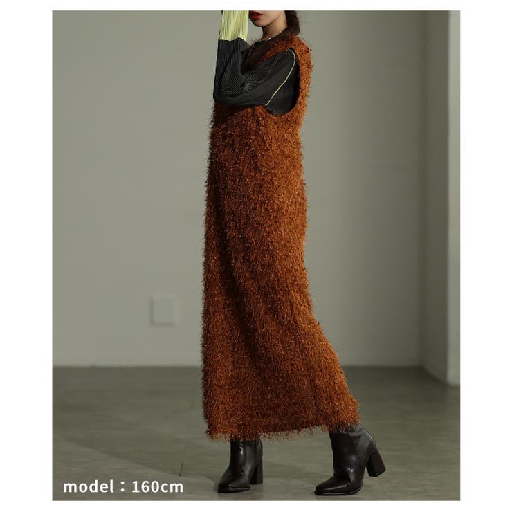 主役級の華やかさ纏うフェザーニットVネックジャンパースカート レディース | Sawa a la mode | 詳細画像7 